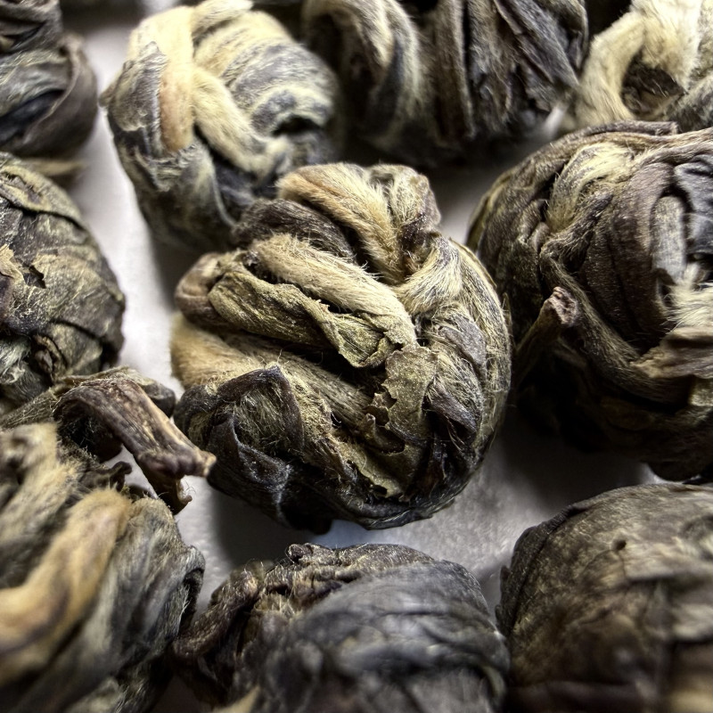 Люй Лун Чжу — купить зелёный чай «Зелёная Жемчужина Дракона»