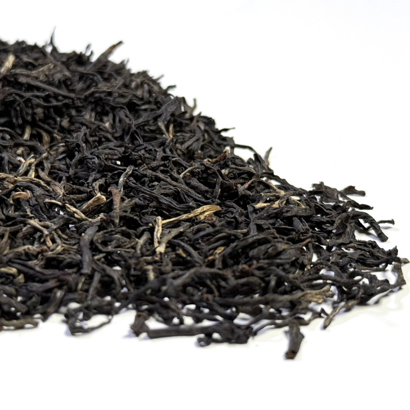 Ассам Хармутти — купить чёрный чай Ассам с золотыми типсами